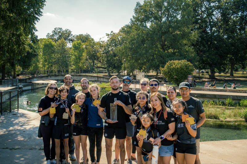 Labyrinth BJJ team photo with trophies after tournament